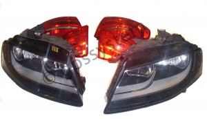 Koplampen compleet met achterlichen A4 8K 2008/2011 avant/sedan € 375